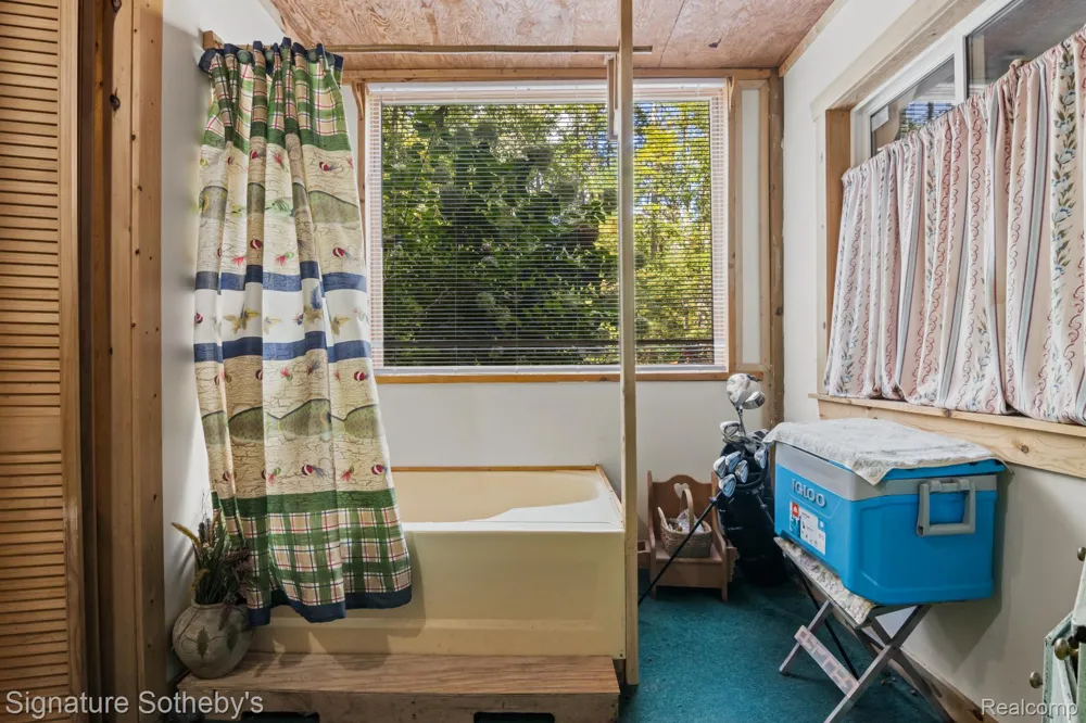 11436 Lakeview Road NE Kalkaska Township, MI 49646