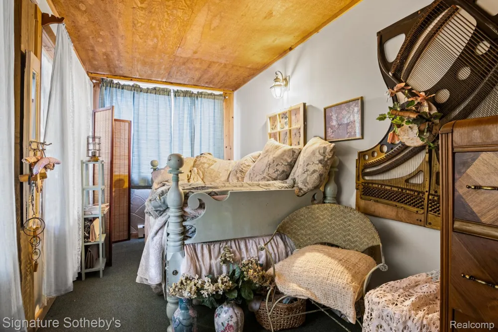 11436 Lakeview Road NE Kalkaska Township, MI 49646