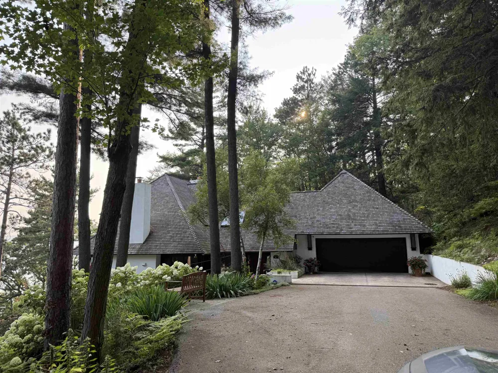 Arbutus Lane Lake Township, MI 49617