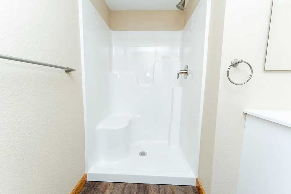 216 W Fifth Street Clare City, MI 48617