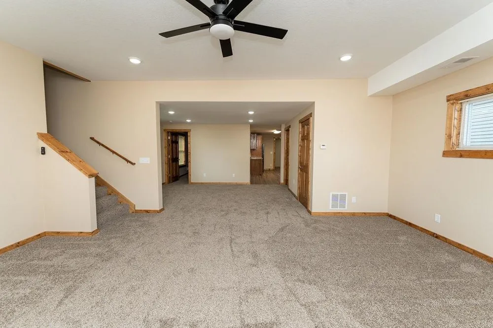 216 W Fifth Street Clare City, MI 48617
