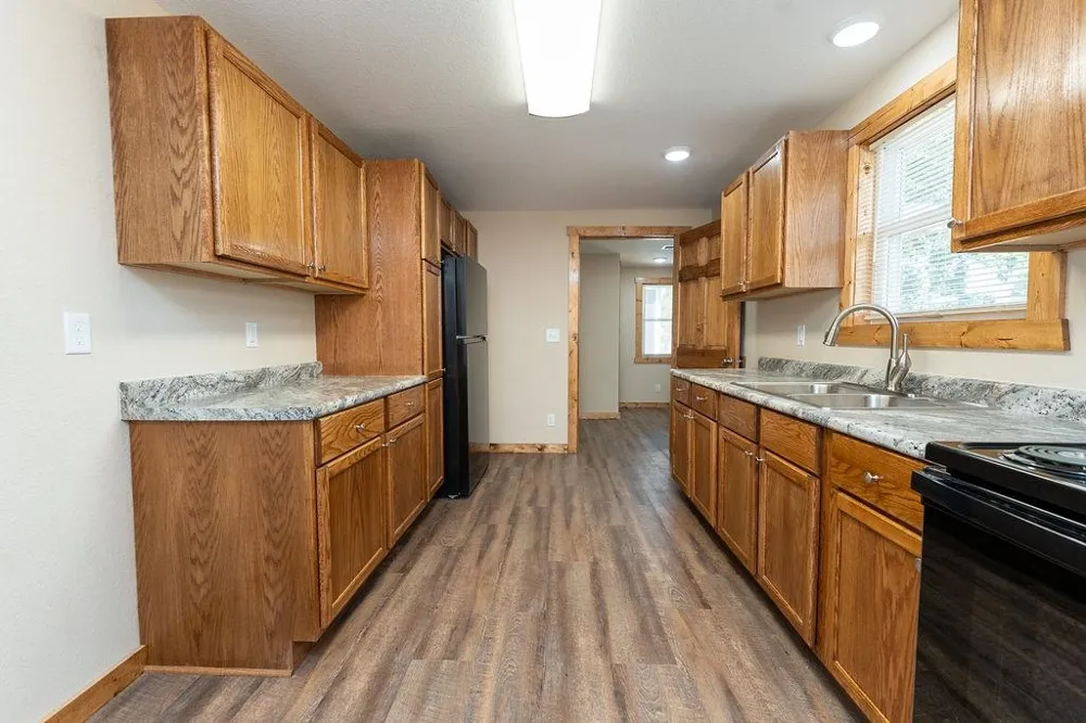 216 W Fifth Street Clare City, MI 48617