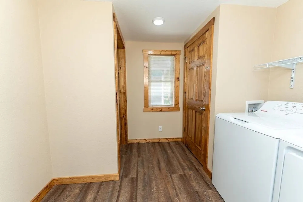 216 W Fifth Street Clare City, MI 48617