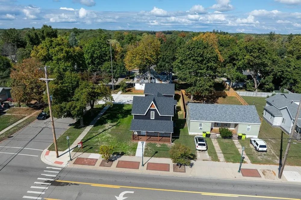 216 W Fifth Street Clare City, MI 48617
