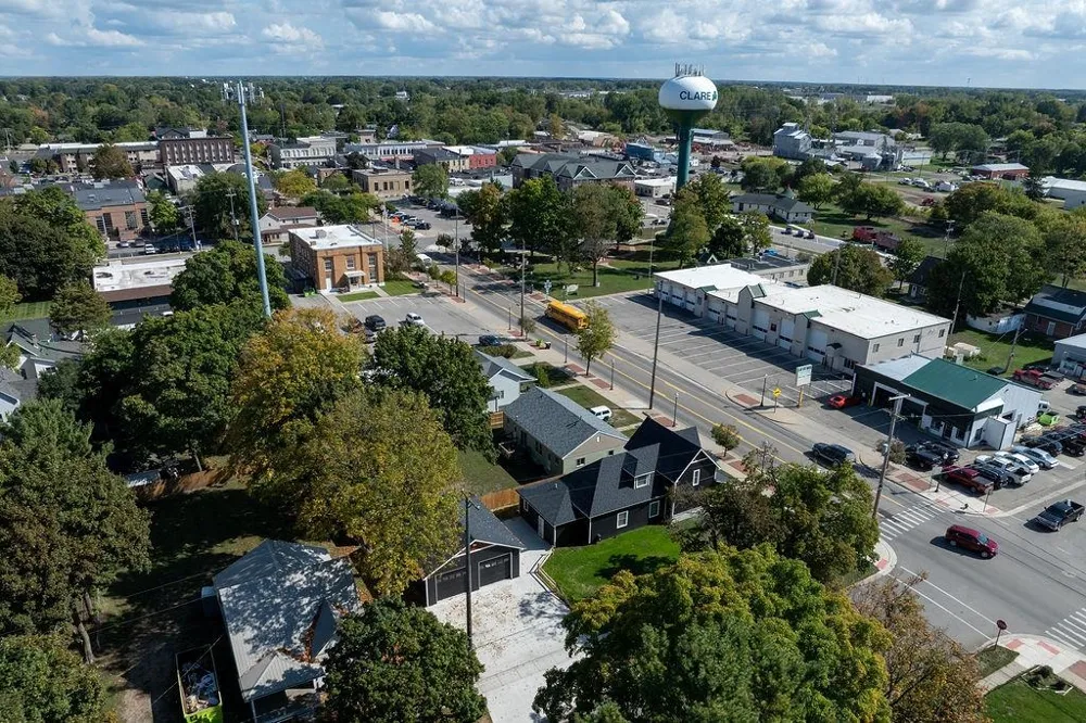 216 W Fifth Street Clare City, MI 48617