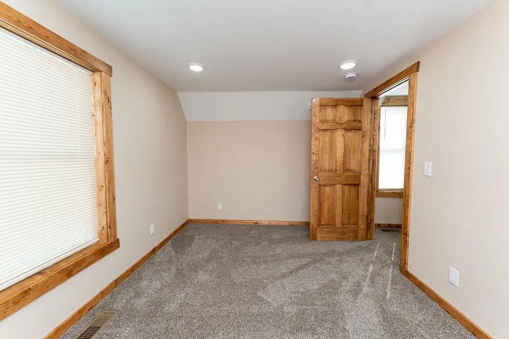 216 W Fifth Street Clare City, MI 48617