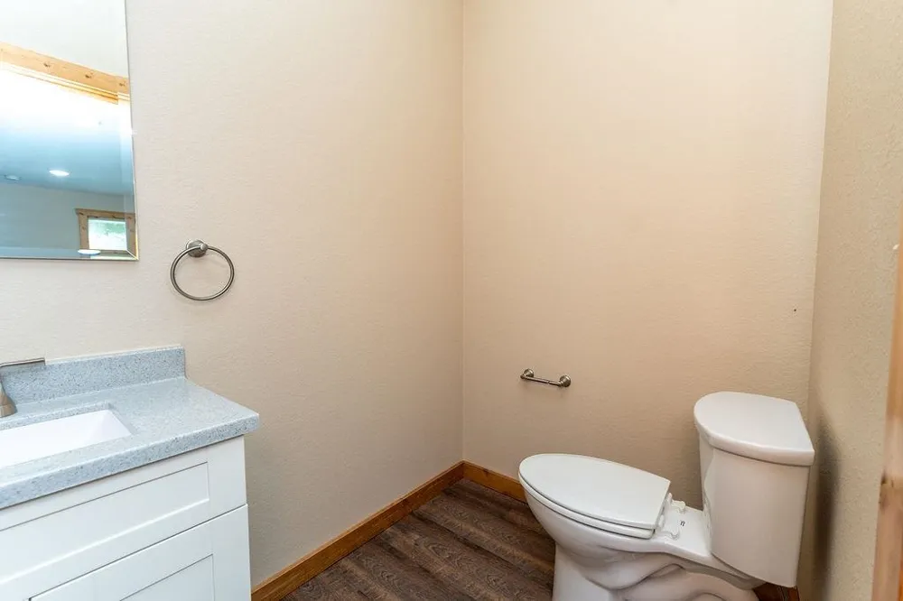 216 W Fifth Street Clare City, MI 48617