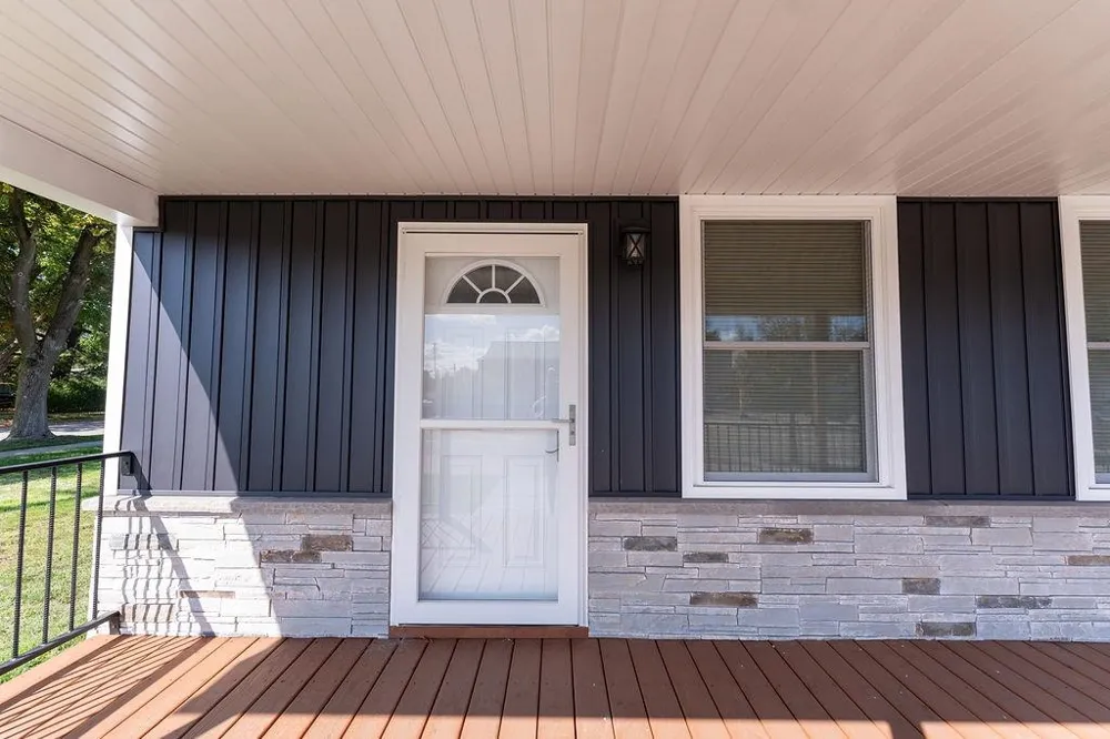 216 W Fifth Street Clare City, MI 48617