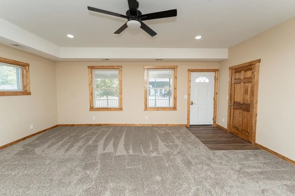 216 W Fifth Street Clare City, MI 48617