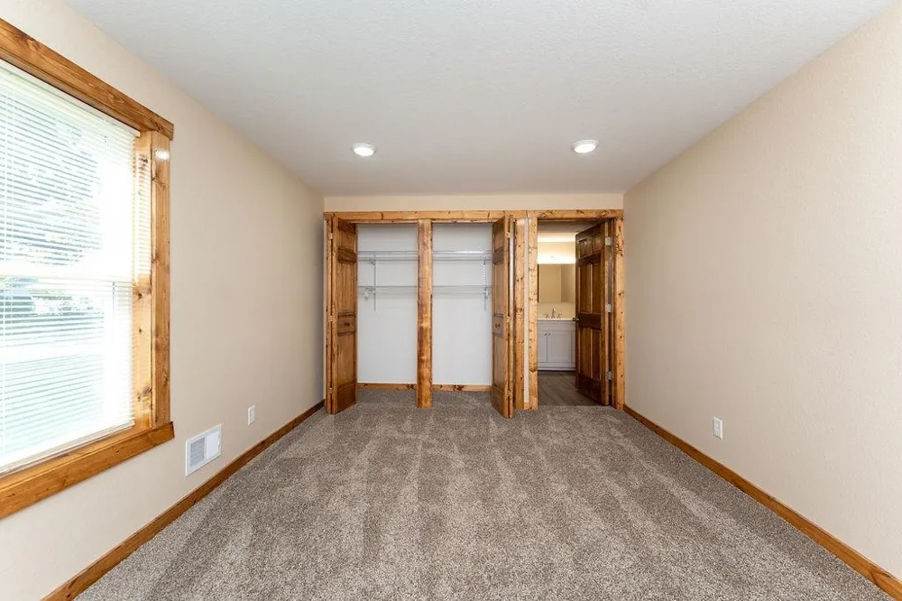216 W Fifth Street Clare City, MI 48617