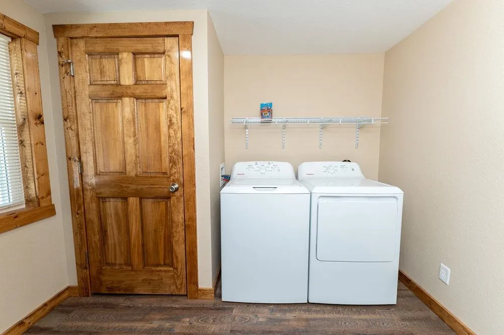 216 W Fifth Street Clare City, MI 48617