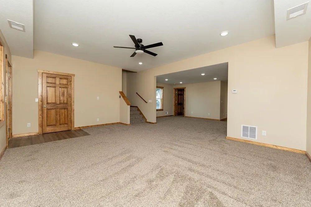 216 W Fifth Street Clare City, MI 48617