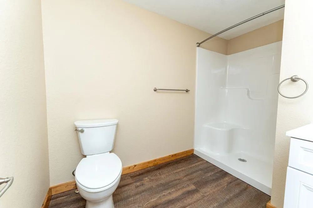216 W Fifth Street Clare City, MI 48617