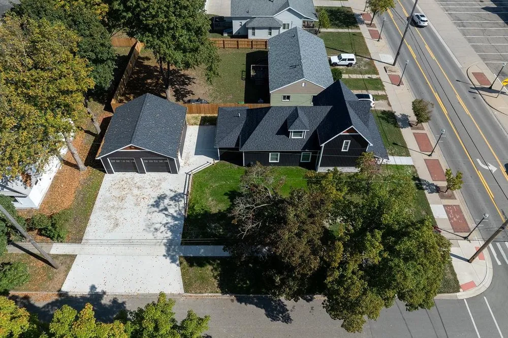 216 W Fifth Street Clare City, MI 48617