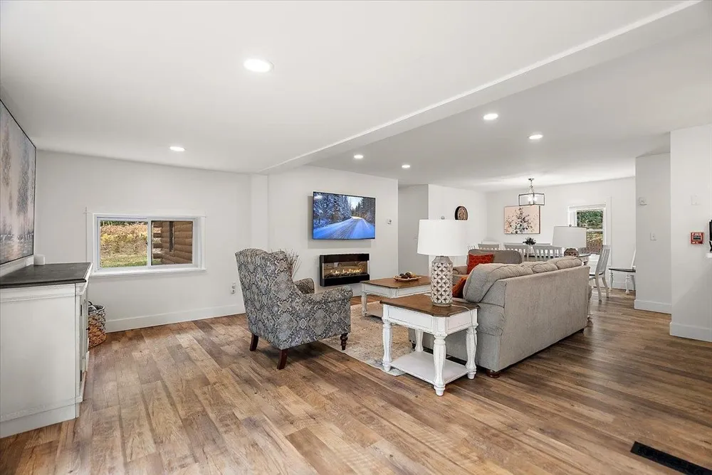 3943 Skookum Road Ellsworth Township, MI 49656