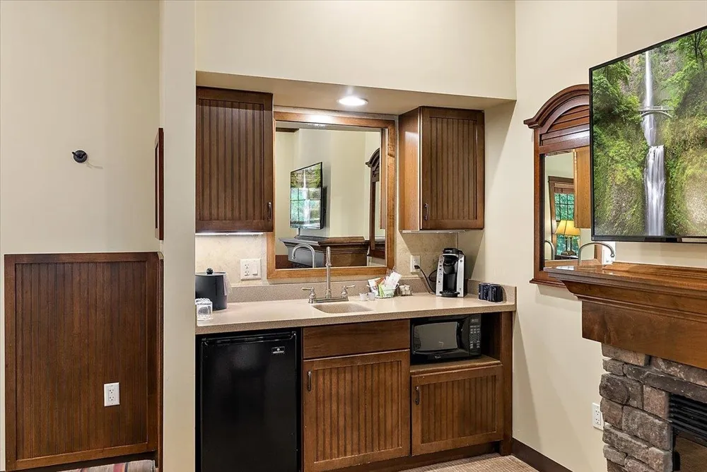 3943 Skookum Road Ellsworth Township, MI 49656