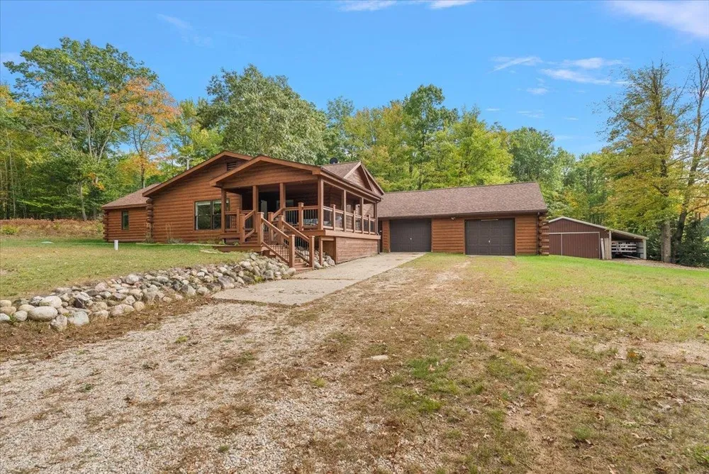 3943 Skookum Road Ellsworth Township, MI 49656