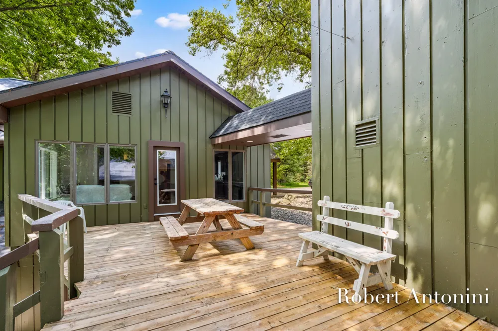 4751 S Johnson Road Montcalm Township, MI 49326