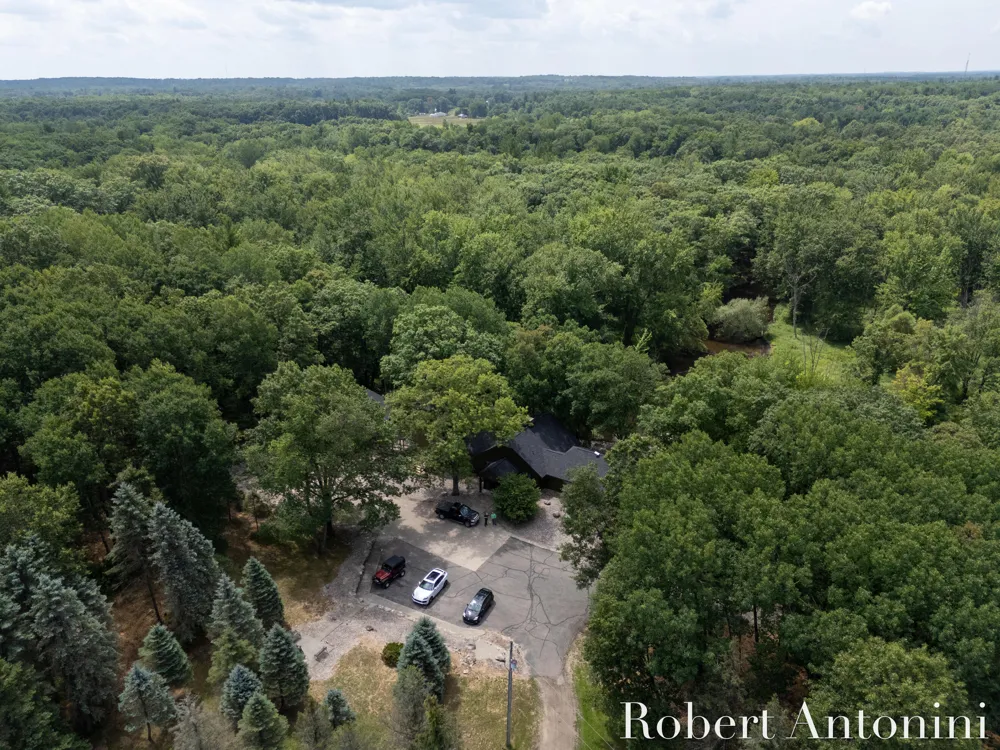 4751 S Johnson Road Montcalm Township, MI 49326