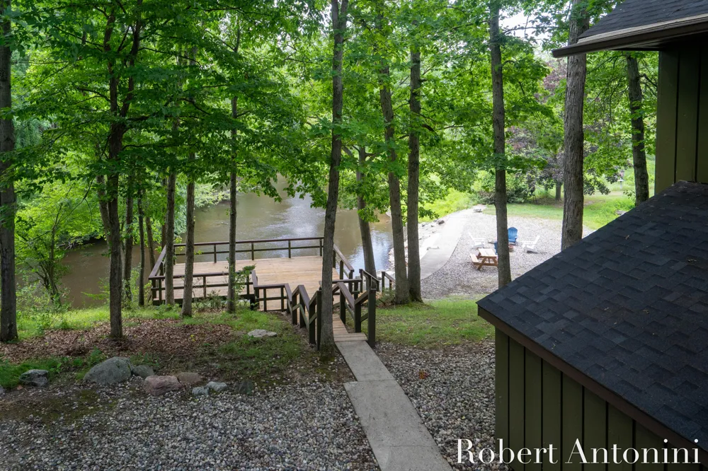 4751 S Johnson Road Montcalm Township, MI 49326