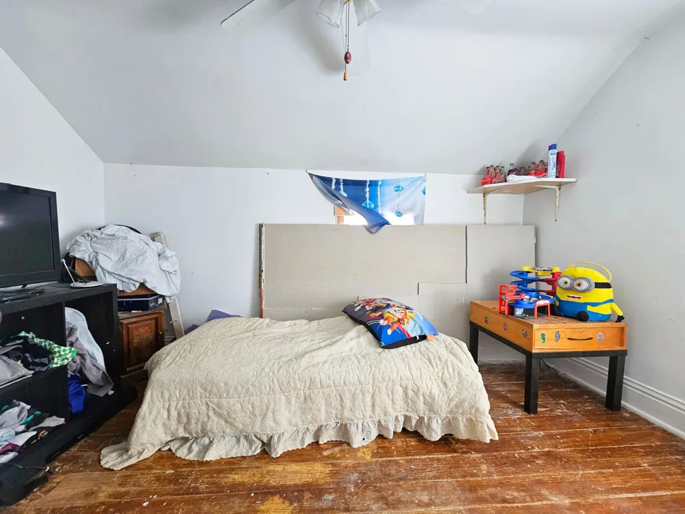 204 W Pine Street Elsie Village, MI 48831