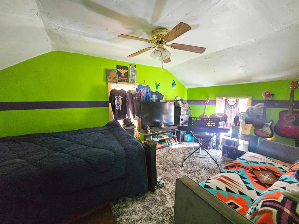 204 W Pine Street Elsie Village, MI 48831