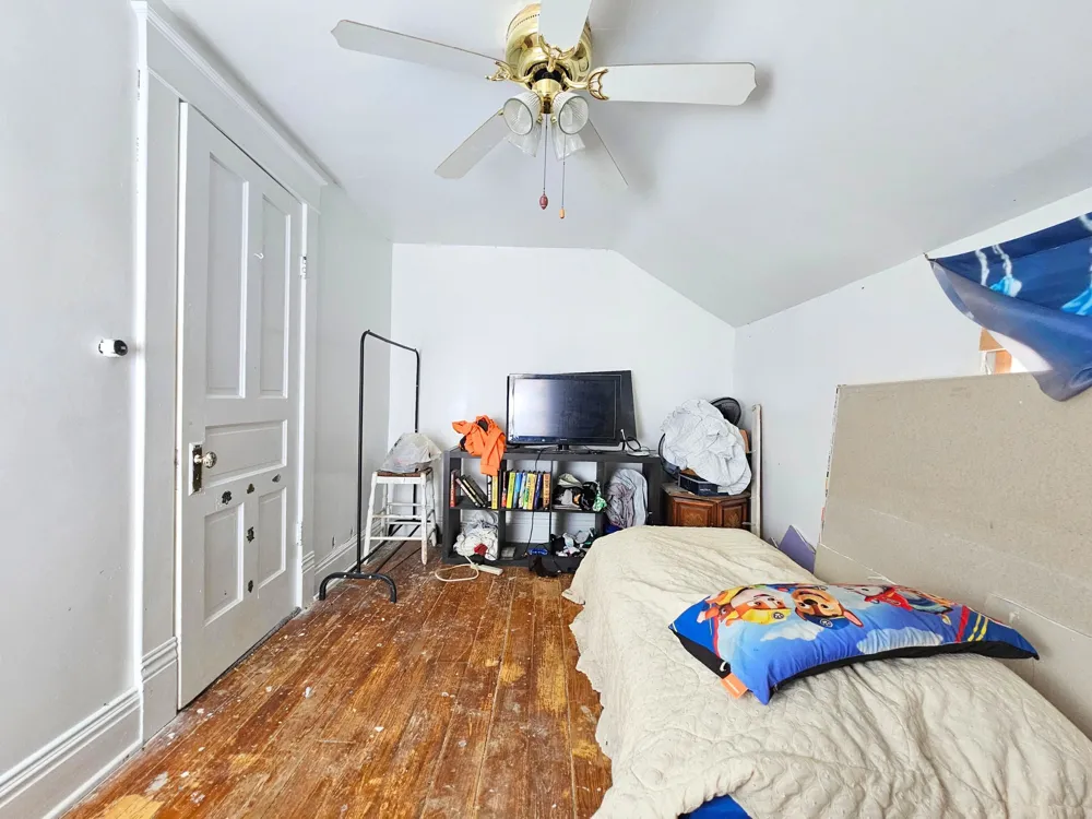204 W Pine Street Elsie Village, MI 48831