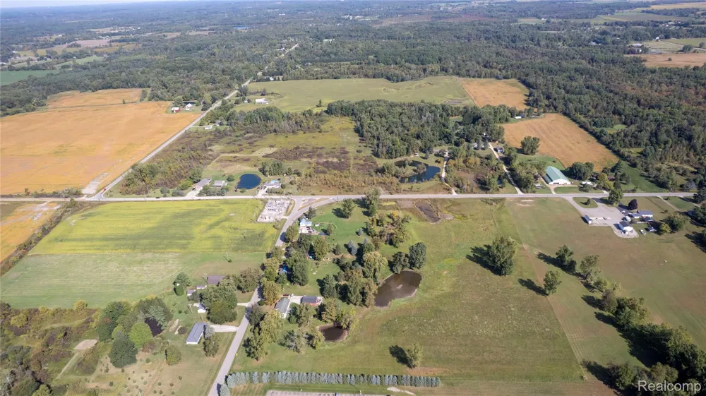 4634 Marlette Road Clifford Village, MI 48727