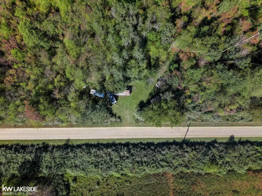 E Eddy Road Bridgehampton Township, MI 48419