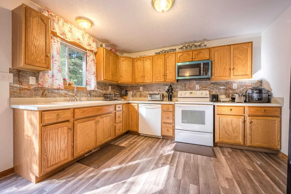 2133 Carla Drive Richfield Township, MI 48656