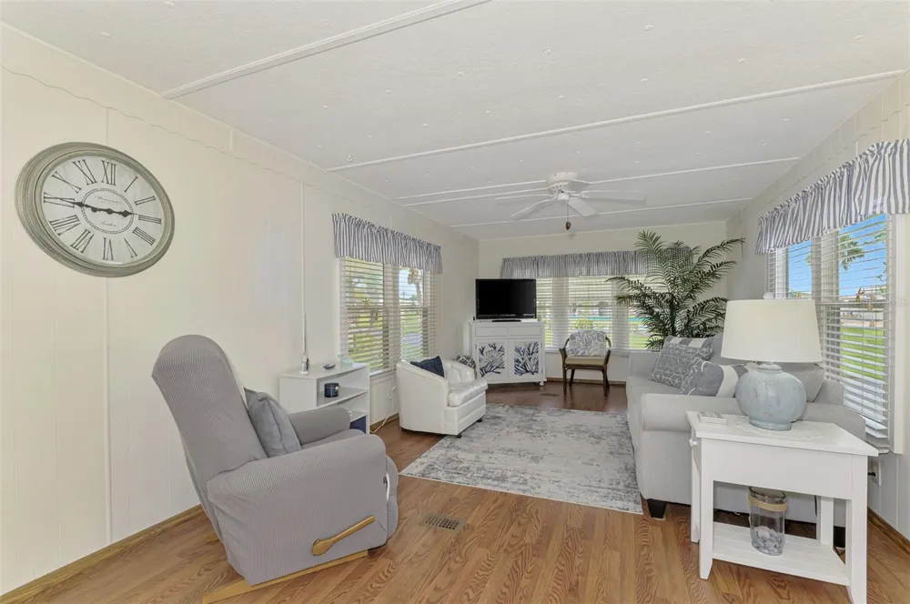259 INNER DRIVE E Venice, FL 34285