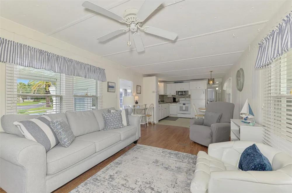 259 INNER DRIVE E Venice, FL 34285