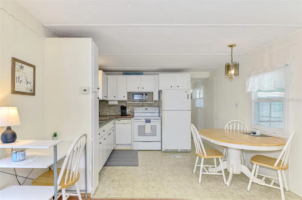 259 INNER DRIVE E Venice, FL 34285