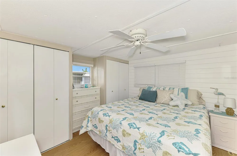 259 INNER DRIVE E Venice, FL 34285