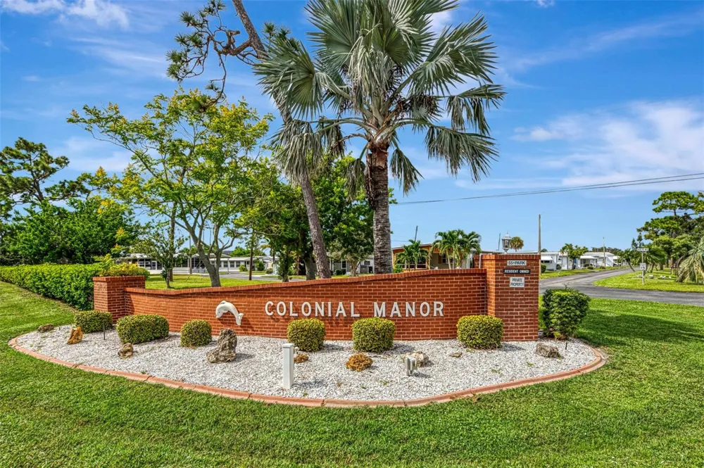 259 INNER DRIVE E Venice, FL 34285