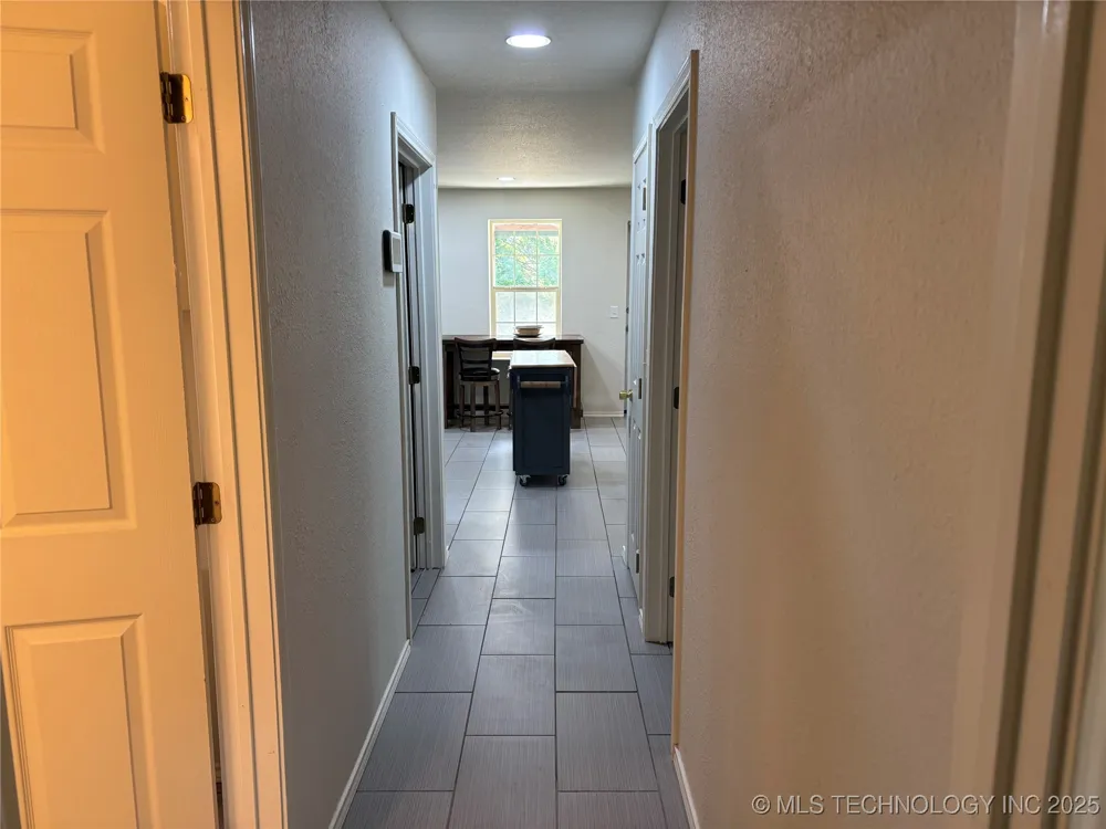 284 Songbird Trail Ardmore, OK 73401