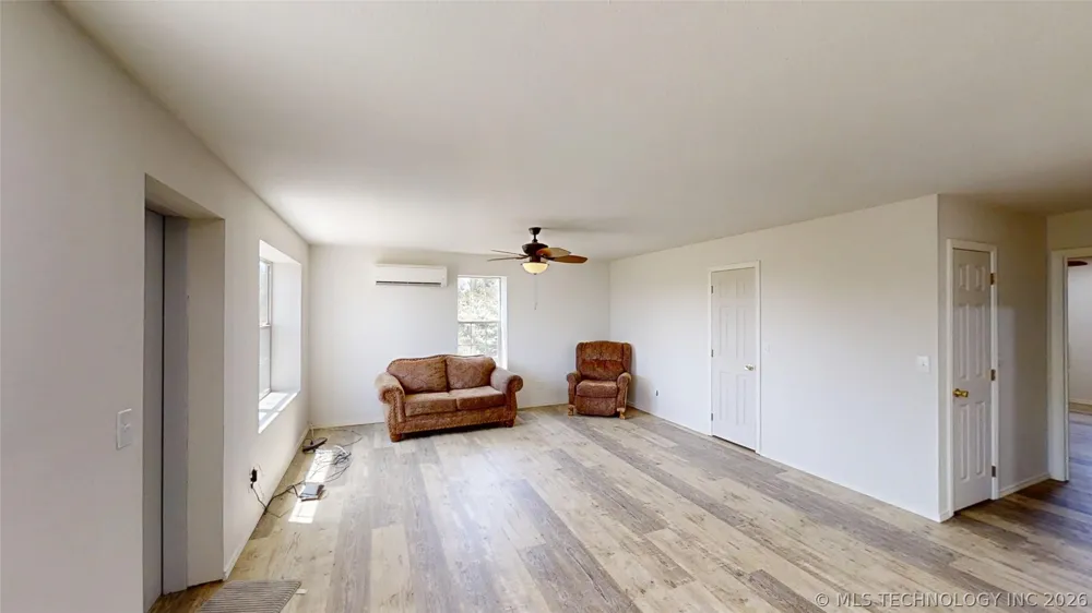 284 Songbird Trail Ardmore, OK 73401