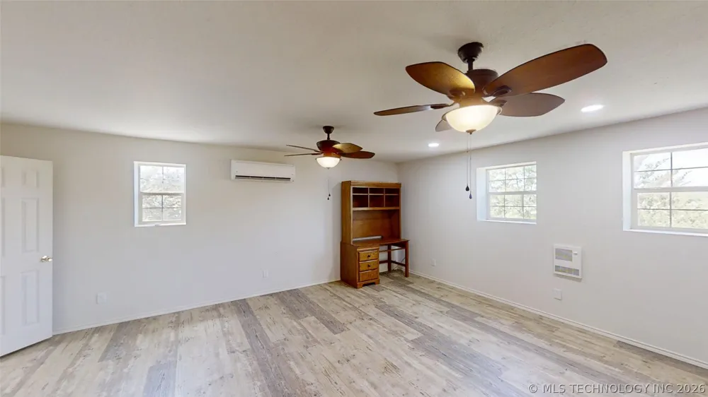 284 Songbird Trail Ardmore, OK 73401