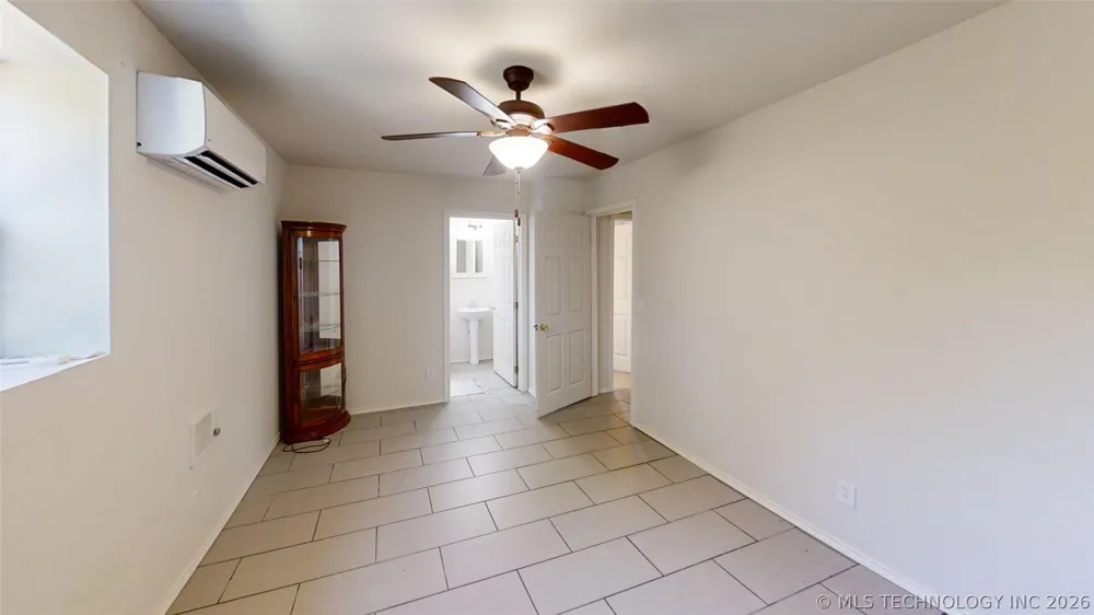 284 Songbird Trail Ardmore, OK 73401