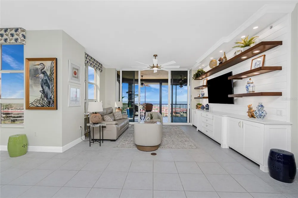 3313 SUNSET KEY CIR #701 Punta Gorda, FL 33955