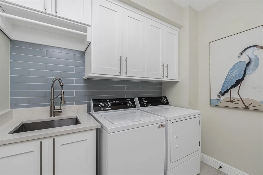 3313 SUNSET KEY CIR #701 Punta Gorda, FL 33955
