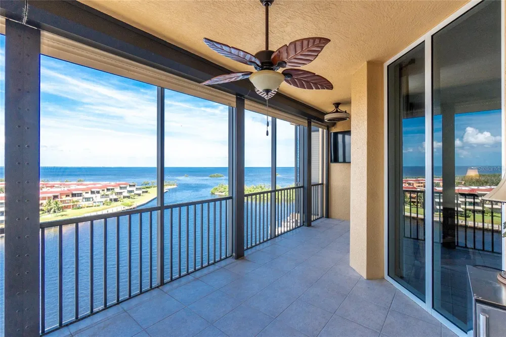 3313 SUNSET KEY CIR #701 Punta Gorda, FL 33955