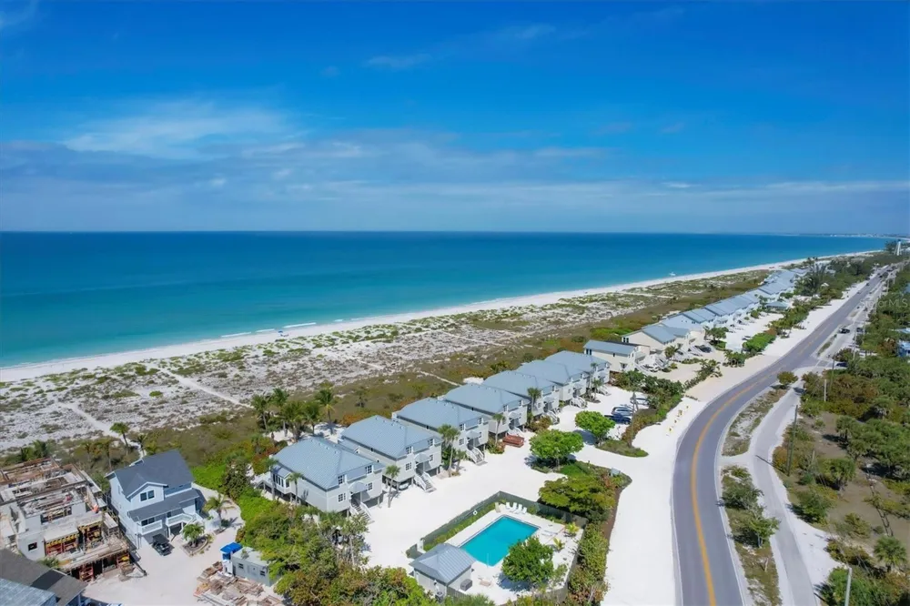 480 GULF BOULEVARD #6 Boca Grande, FL 33921