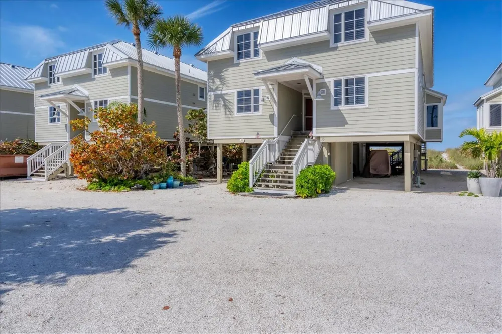 480 GULF BOULEVARD #6 Boca Grande, FL 33921