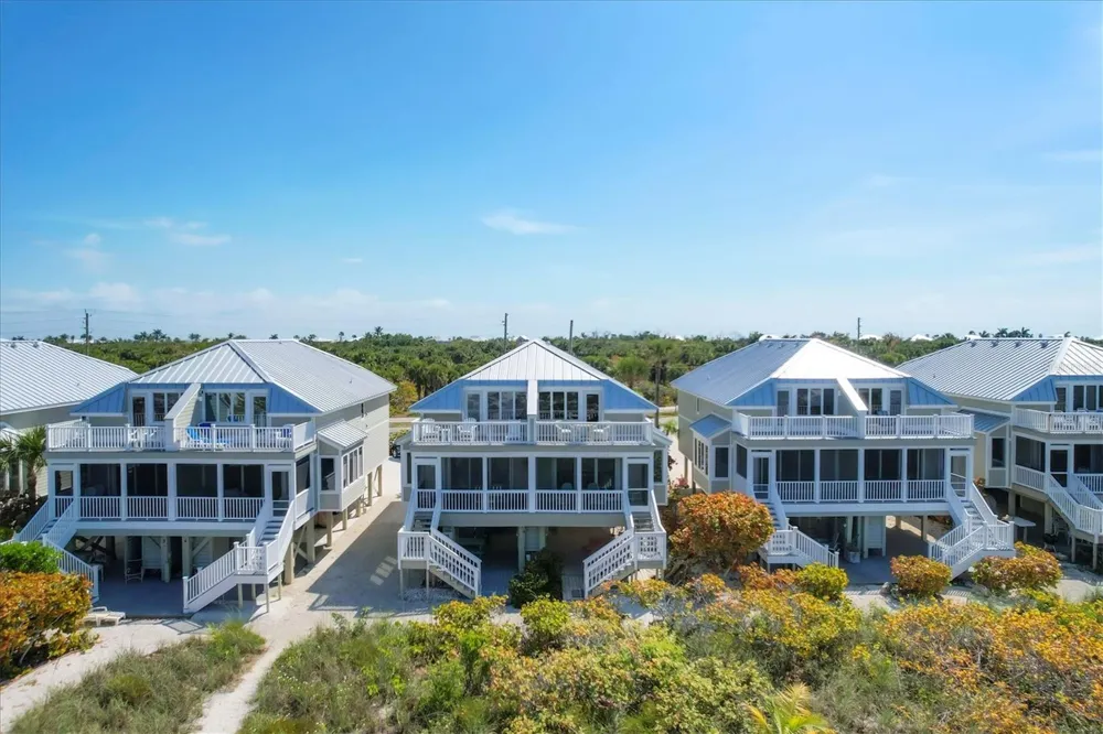 480 GULF BOULEVARD #6 Boca Grande, FL 33921