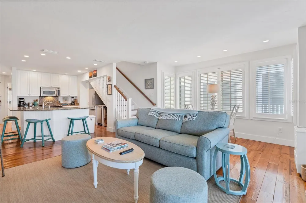 480 GULF BOULEVARD #6 Boca Grande, FL 33921