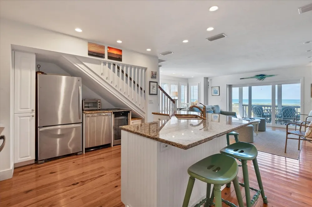 480 GULF BOULEVARD #6 Boca Grande, FL 33921