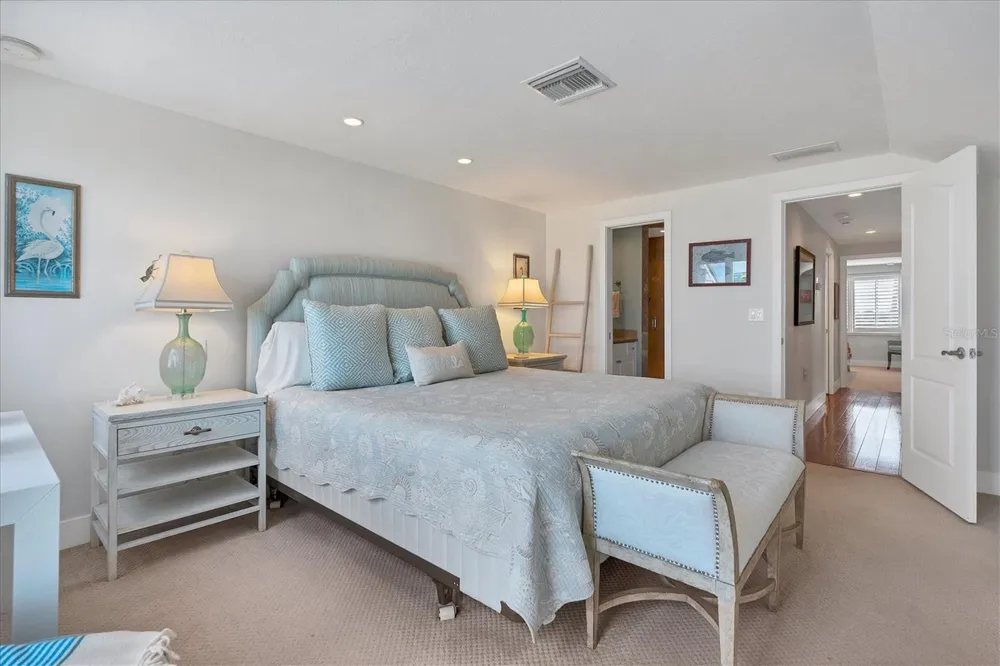 480 GULF BOULEVARD #6 Boca Grande, FL 33921