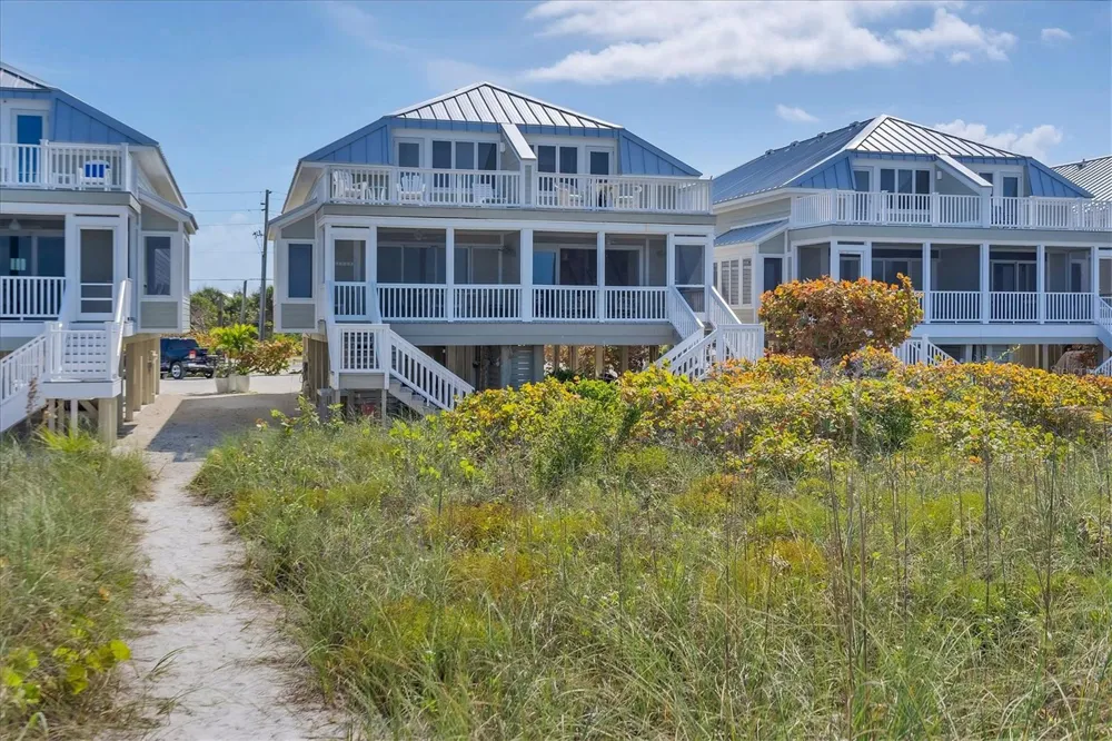 480 GULF BOULEVARD #6 Boca Grande, FL 33921