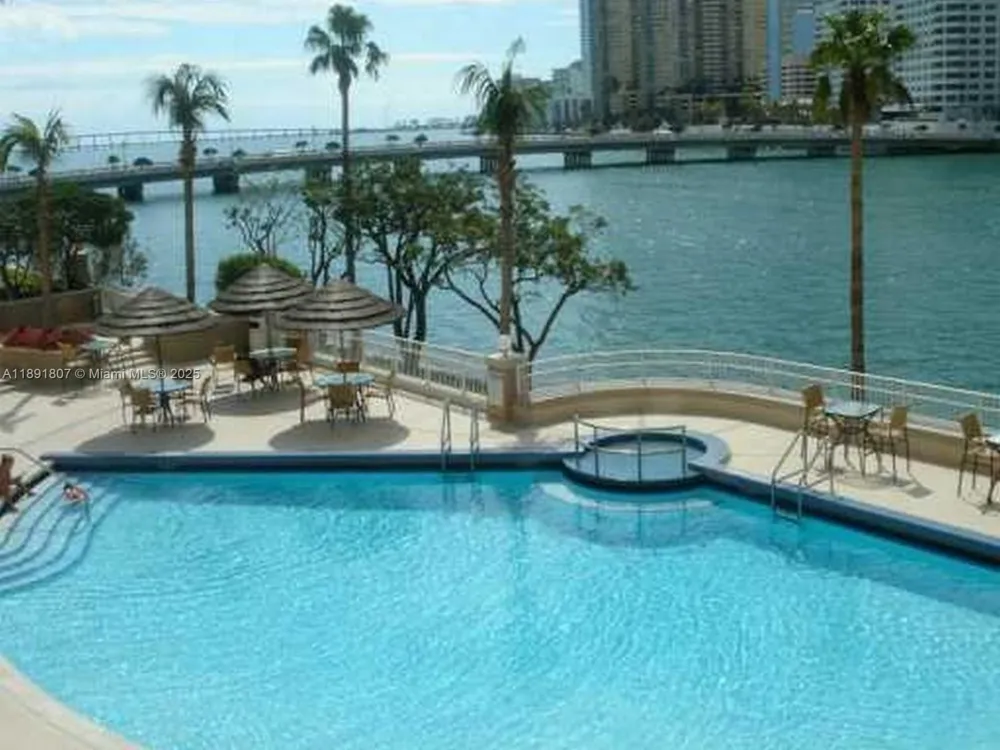 701 Brickell Key Blvd #1411 Miami, FL 33131